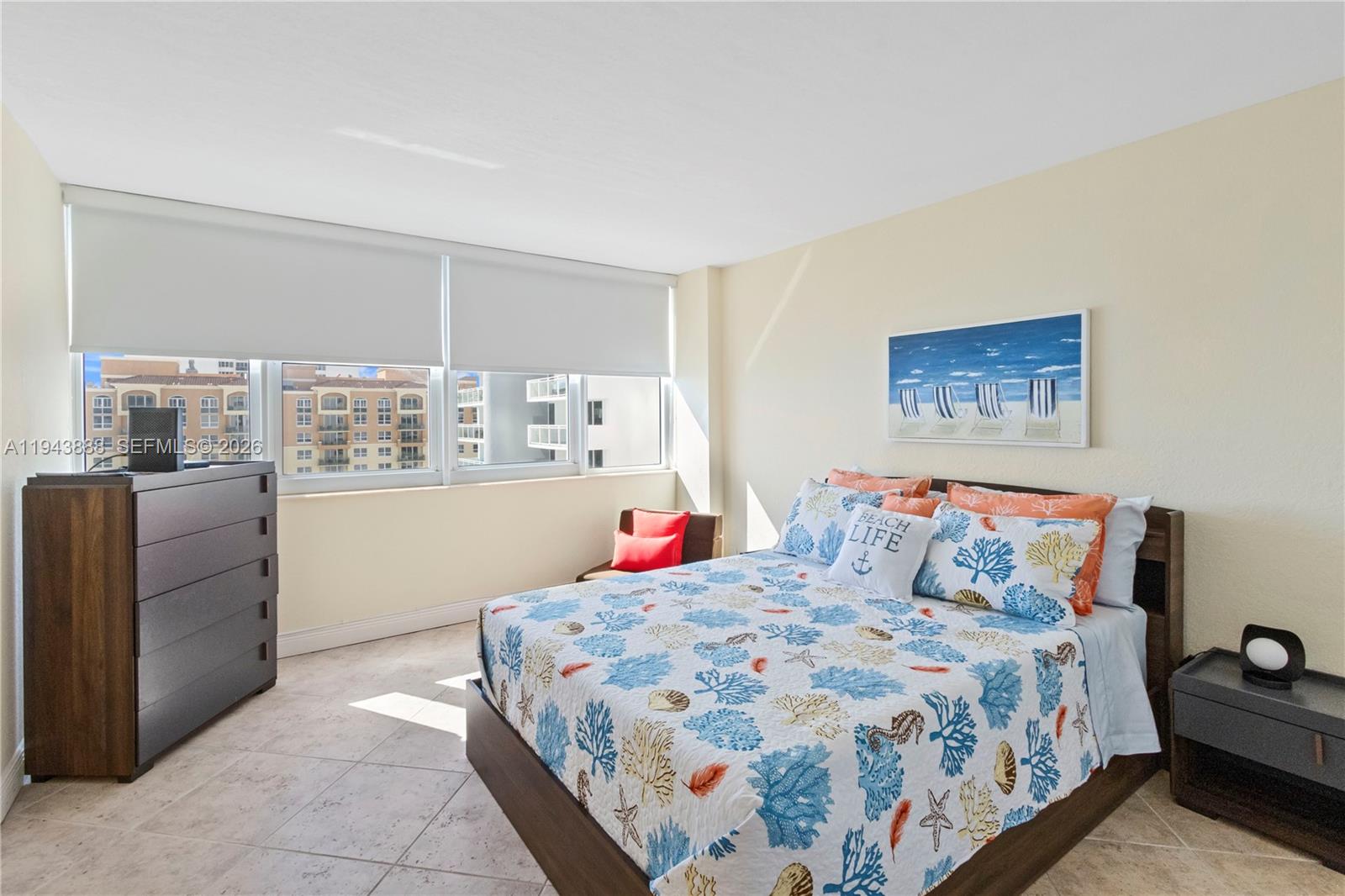 Photo of 2030 Ocean Dr  #1820, Hallandale Beach, Florida, 33009 - 
