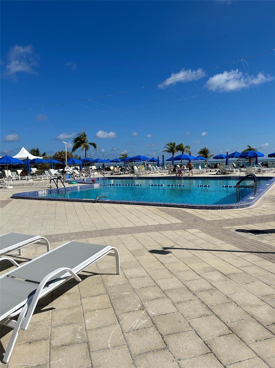 Photo of 2030 Ocean Dr  #1820, Hallandale Beach, Florida, 33009 - 