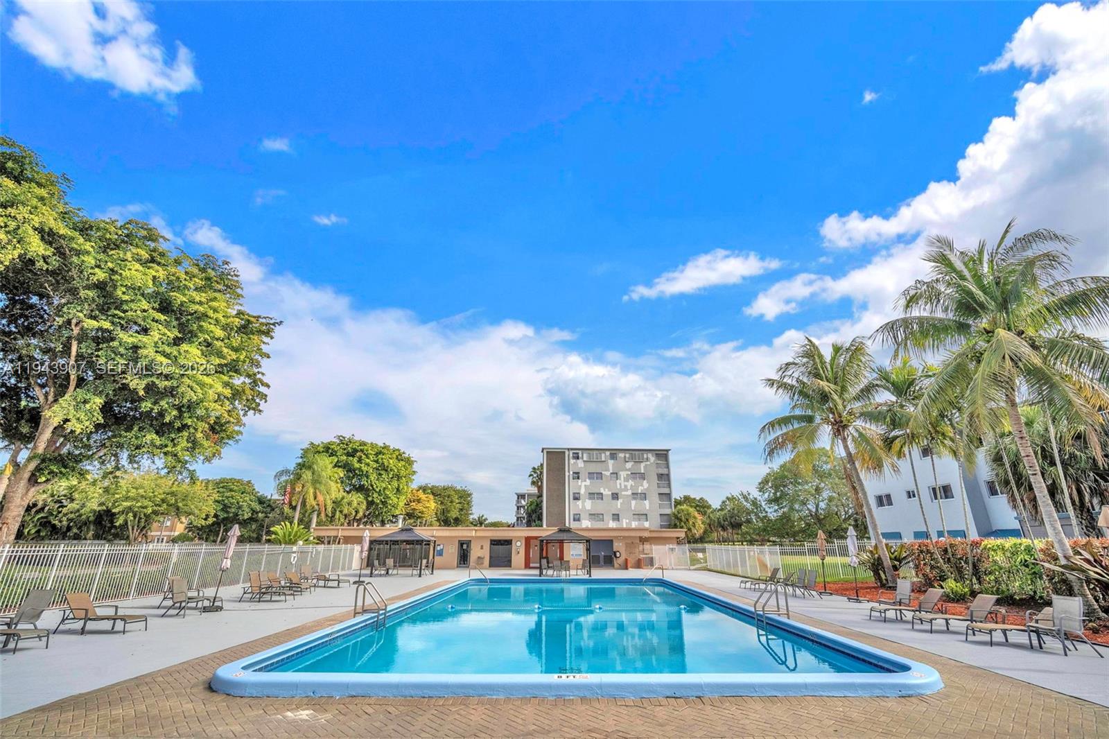 102 2 / 2 899 sq. ft. $ 2026-01-12 0 Photo