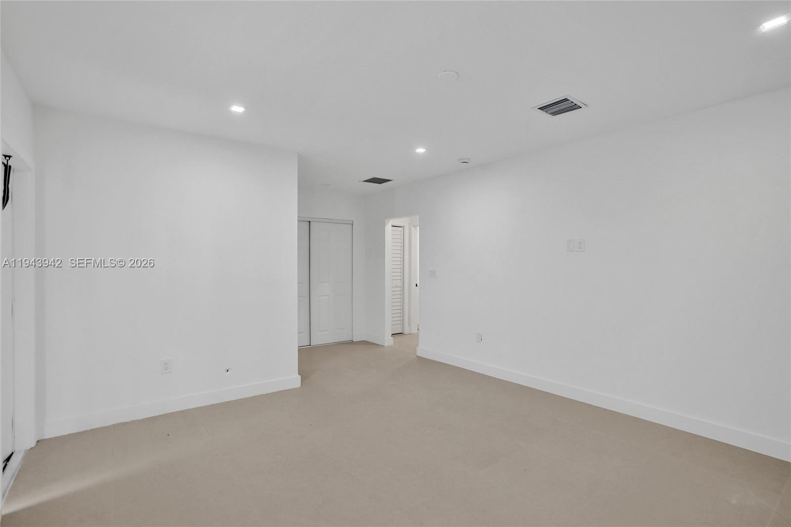 Подробнее / 2595 кв.футов $ 2026-01-12 0 Фото