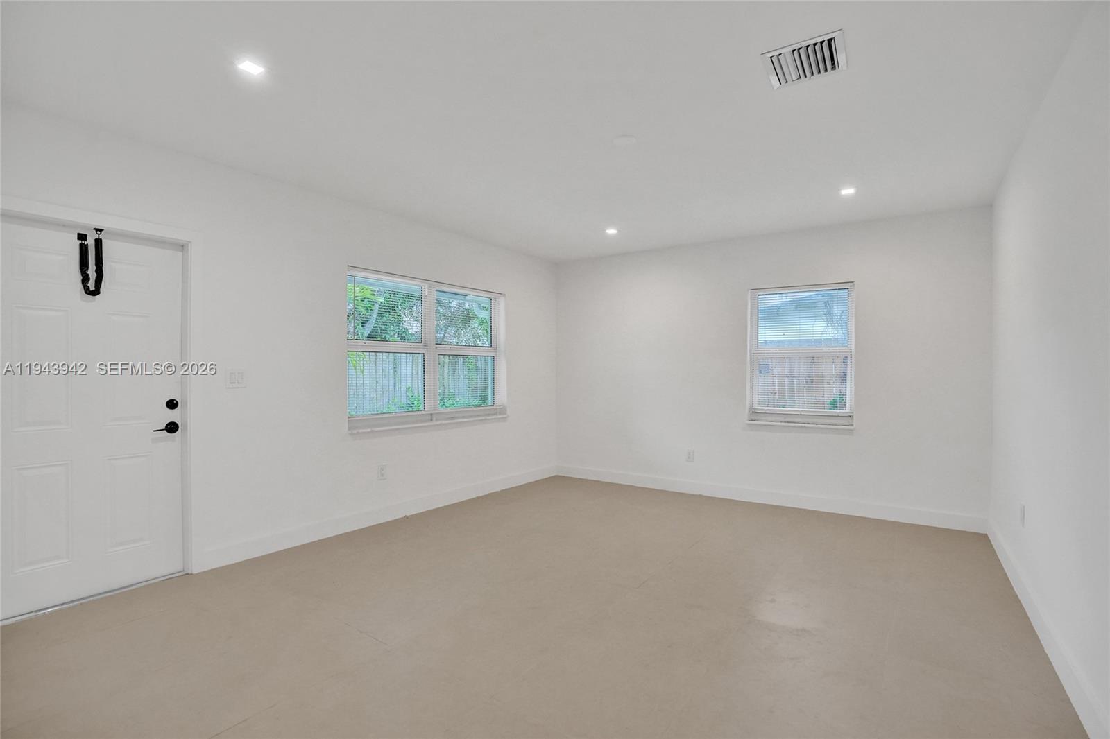 Подробнее / 2595 кв.футов $ 2026-01-12 0 Фото