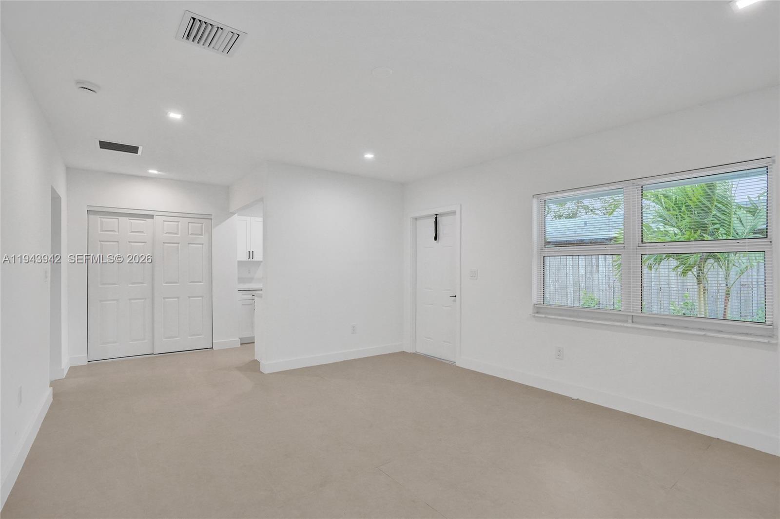 Подробнее / 2595 кв.футов $ 2026-01-12 0 Фото