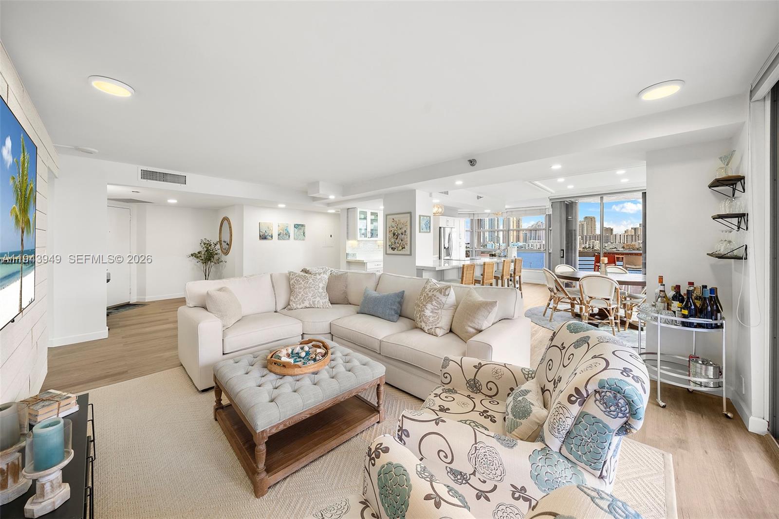 Photo of 19101 Mystic Pointe Drive  #901, Aventura, Florida, 33180 - 