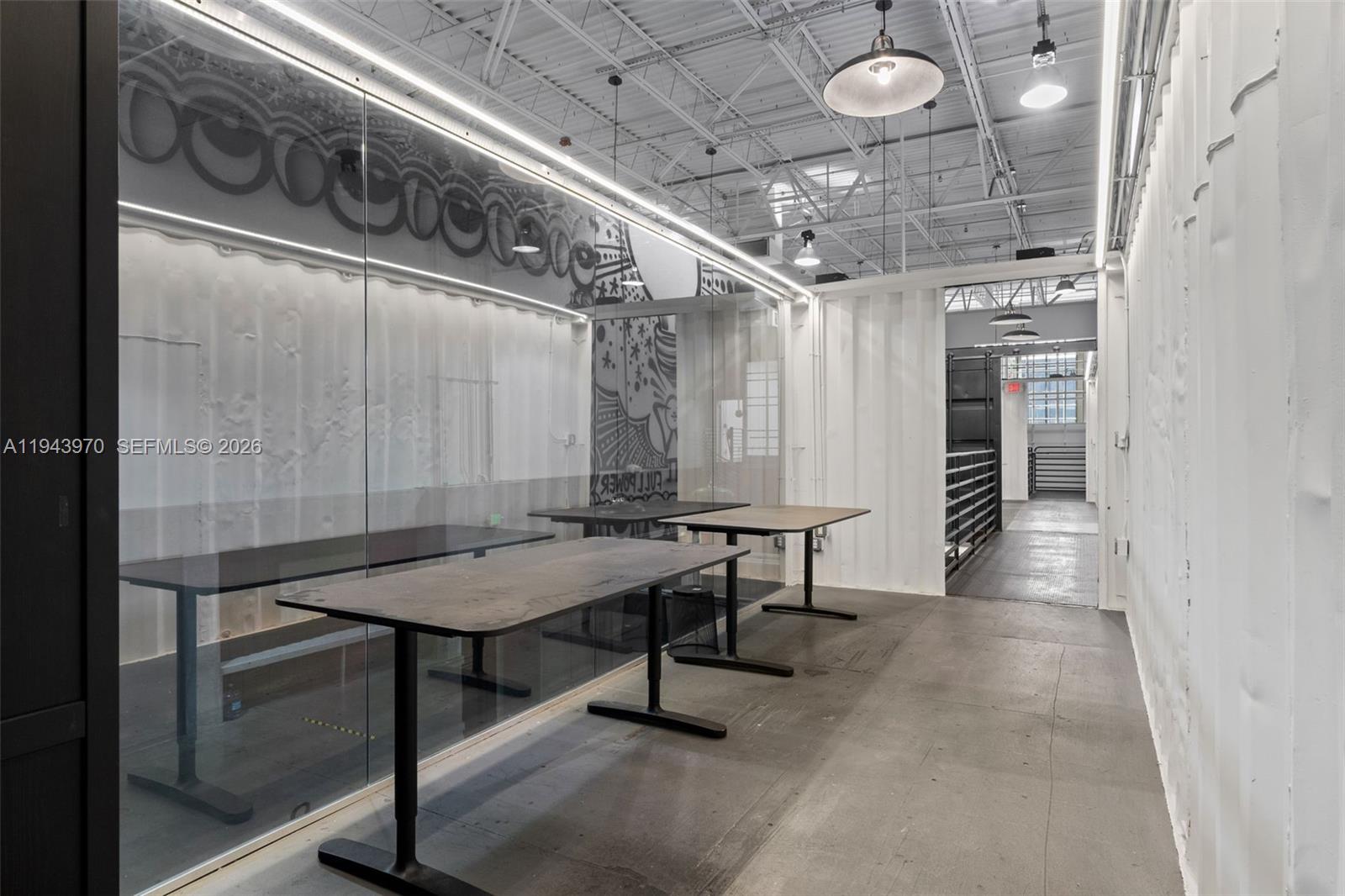 4  /   sq. ft. $ 2026-01-12 0 Photo