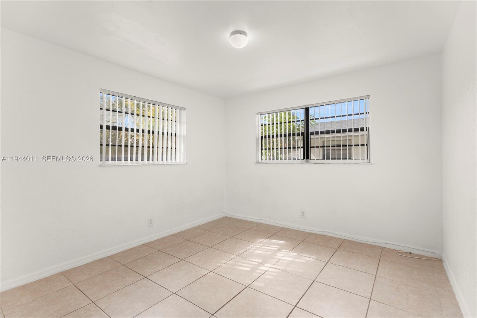   /  2250 кв.футов $ 2026-01-12 0 Фото