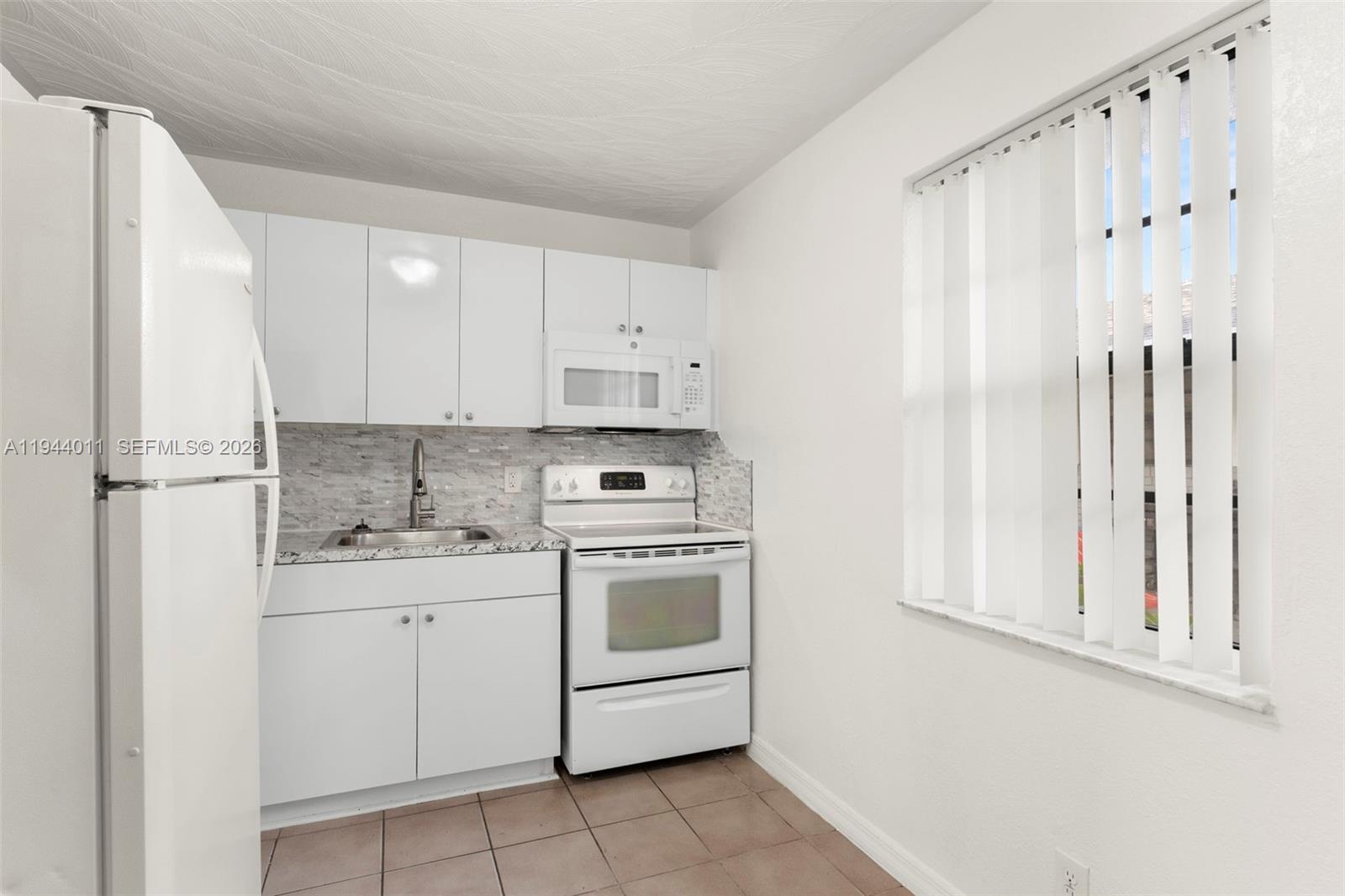   /  2250 кв.футов $ 2026-01-12 0 Фото