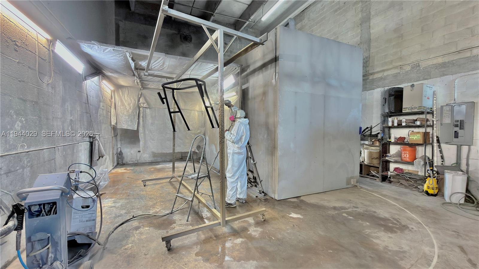   /   sq. ft. $ 2026-01-12 0 foto