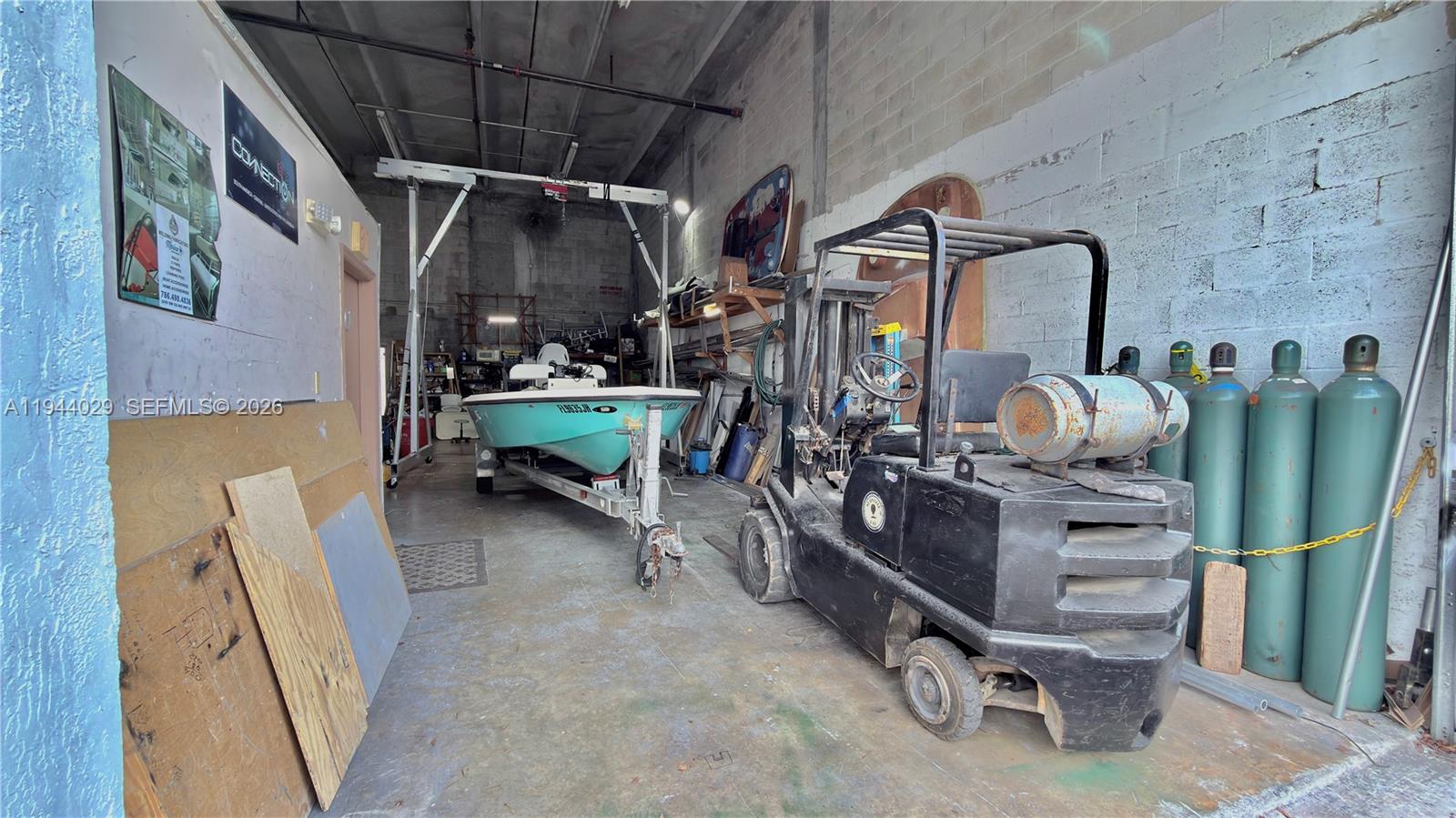   /   sq. ft. $ 2026-01-12 0 foto