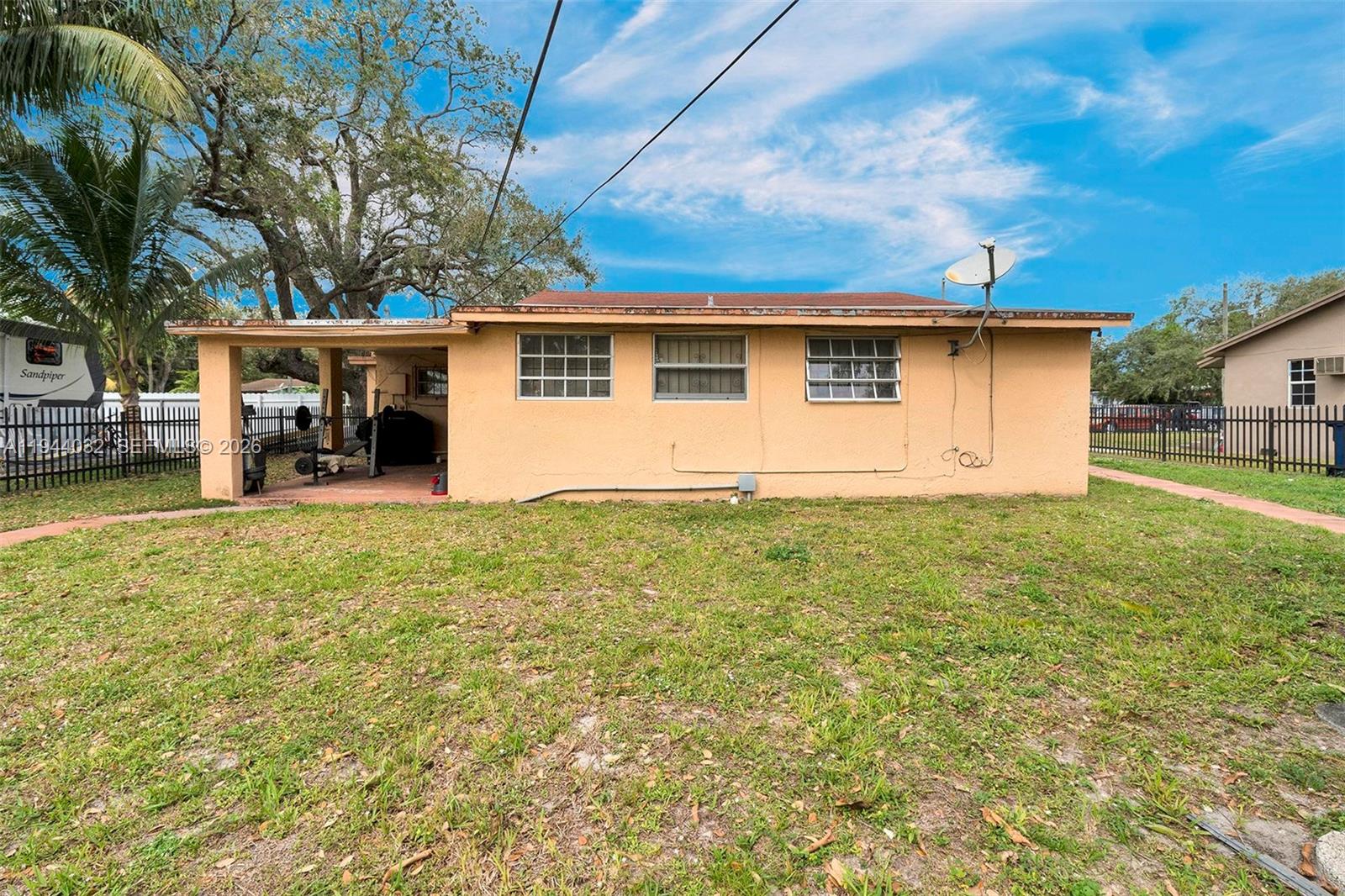   /  2143 кв.футов $ 2026-01-12 0 Фото