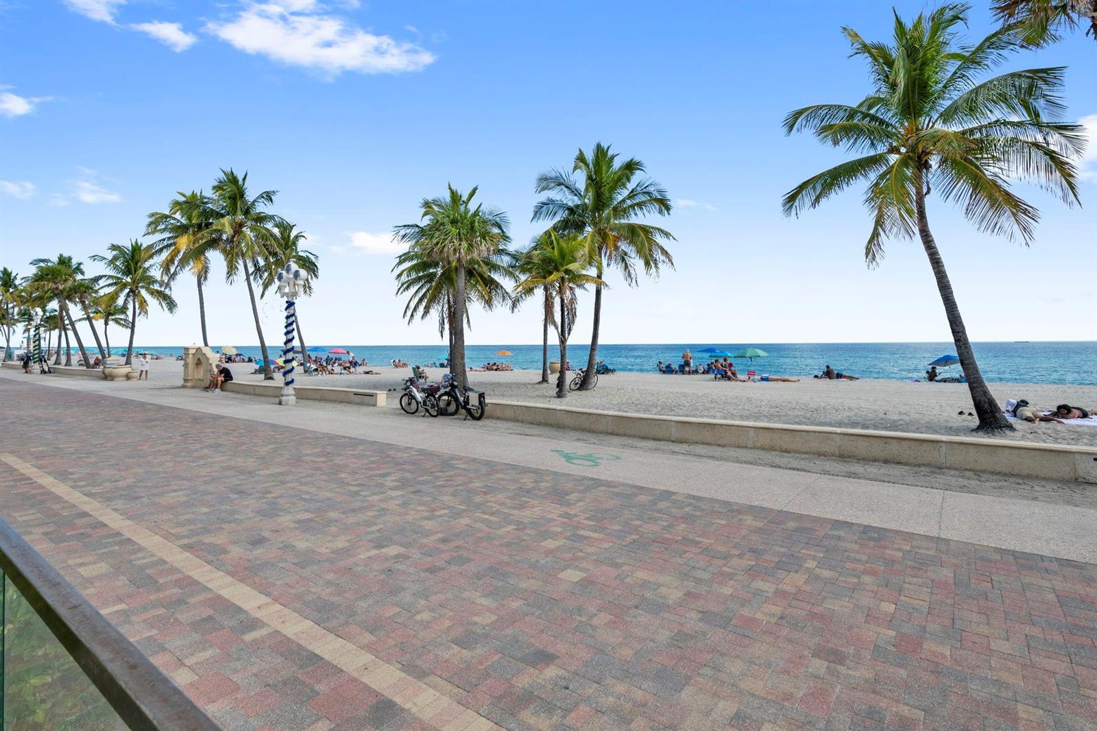 Ver detalles / 0 8240 sq. ft. $ 2026-06-21 0 foto
