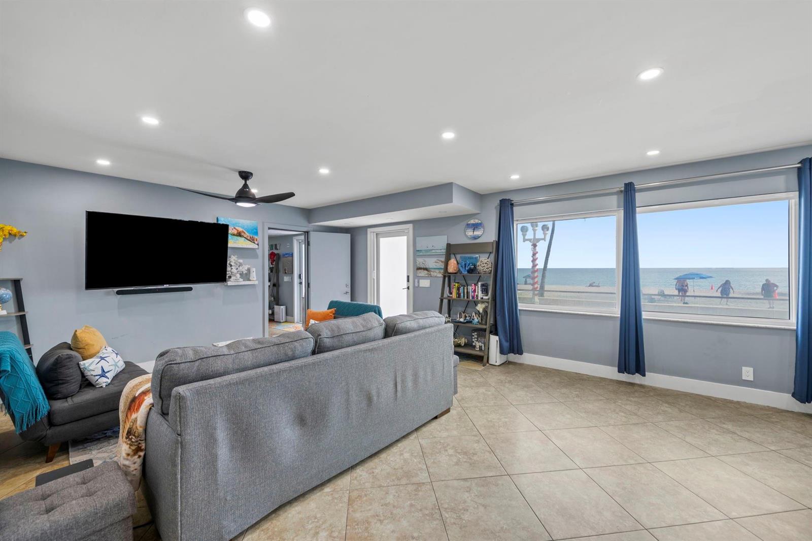Ver detalles / 0 8240 sq. ft. $ 2026-06-21 0 foto