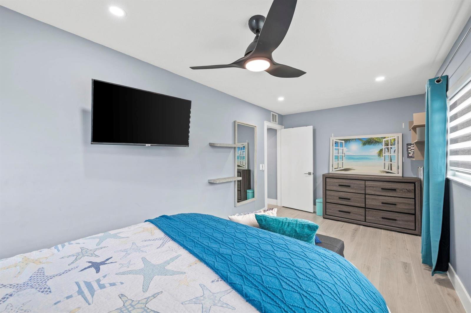 Ver detalles / 0 8240 sq. ft. $ 2026-06-21 0 foto