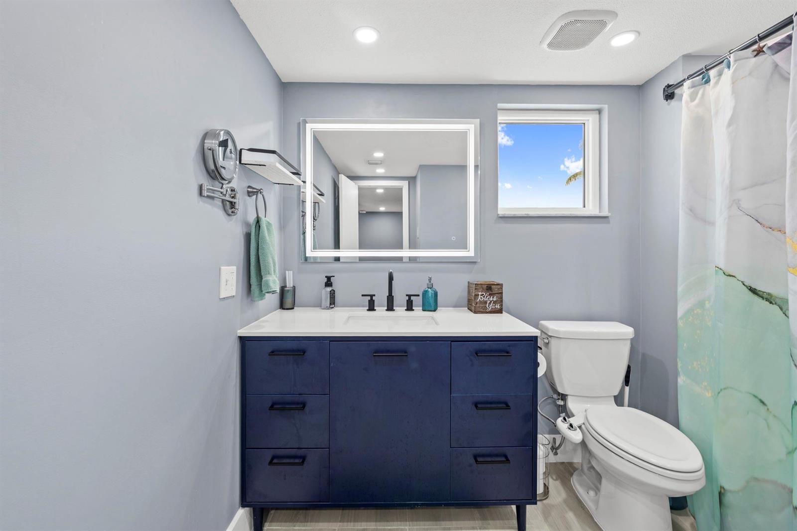 Ver detalles / 0 8240 sq. ft. $ 2026-06-21 0 foto
