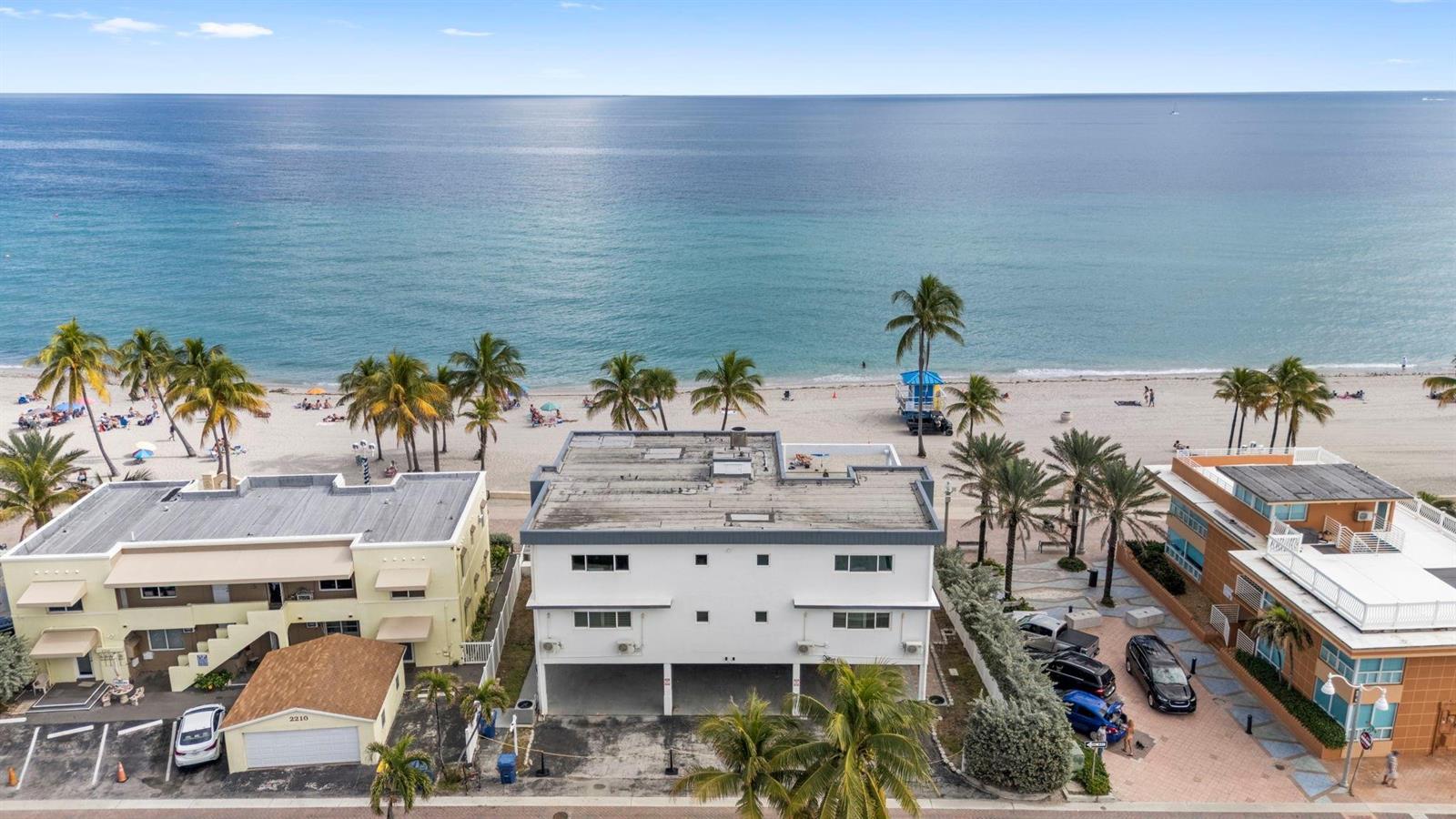 Ver detalles / 0 8240 sq. ft. $ 2026-06-21 0 foto