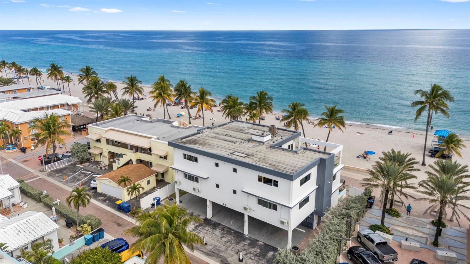 Ver detalles / 0 8240 sq. ft. $ 2026-06-21 0 foto