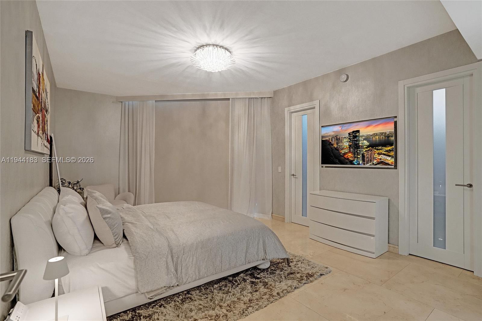 3006 3 / 4 2327 sq. ft. $ 2026-01-12 0 foto