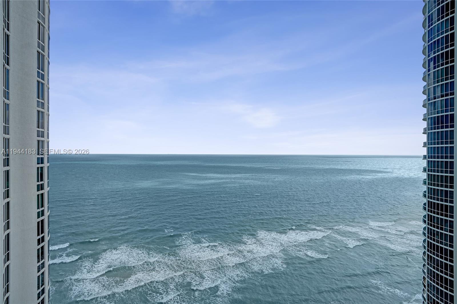 3006 3 / 4 2327 sq. ft. $ 2026-01-12 0 foto