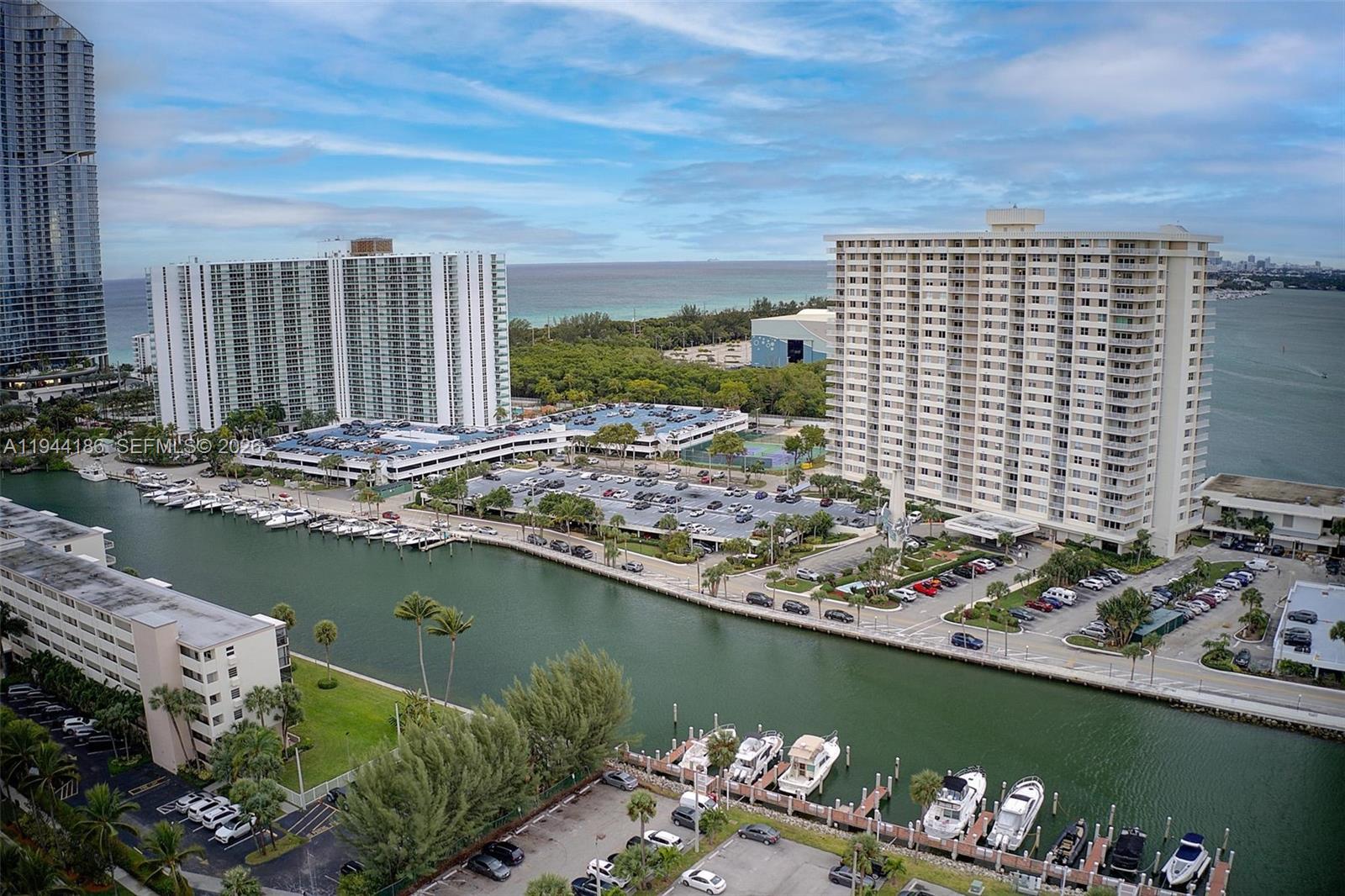 2108 2 / 2 1220 кв.футов $ 2026-01-12 0 Фото