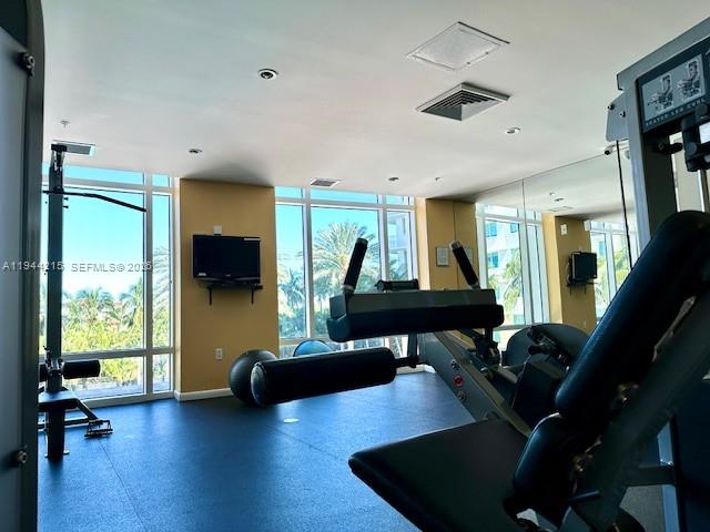 Фото 1755 Hallandale Beach Blvd  #1605E, Hallandale Beach, Florida, 33009 - 