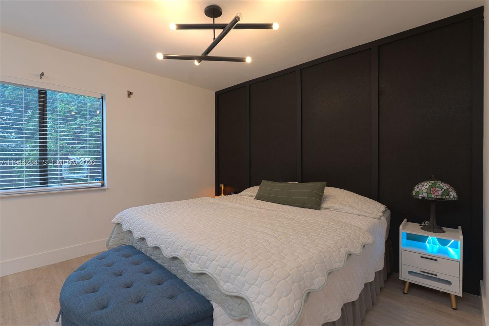 260 3 / 2 1304 sq. ft. $ 2026-01-13 0 Photo