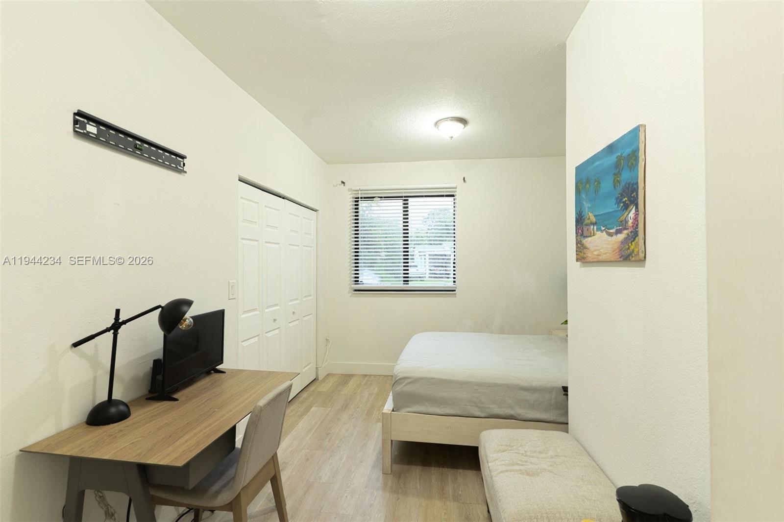 260 3 / 2 1304 sq. ft. $ 2026-01-13 0 Photo