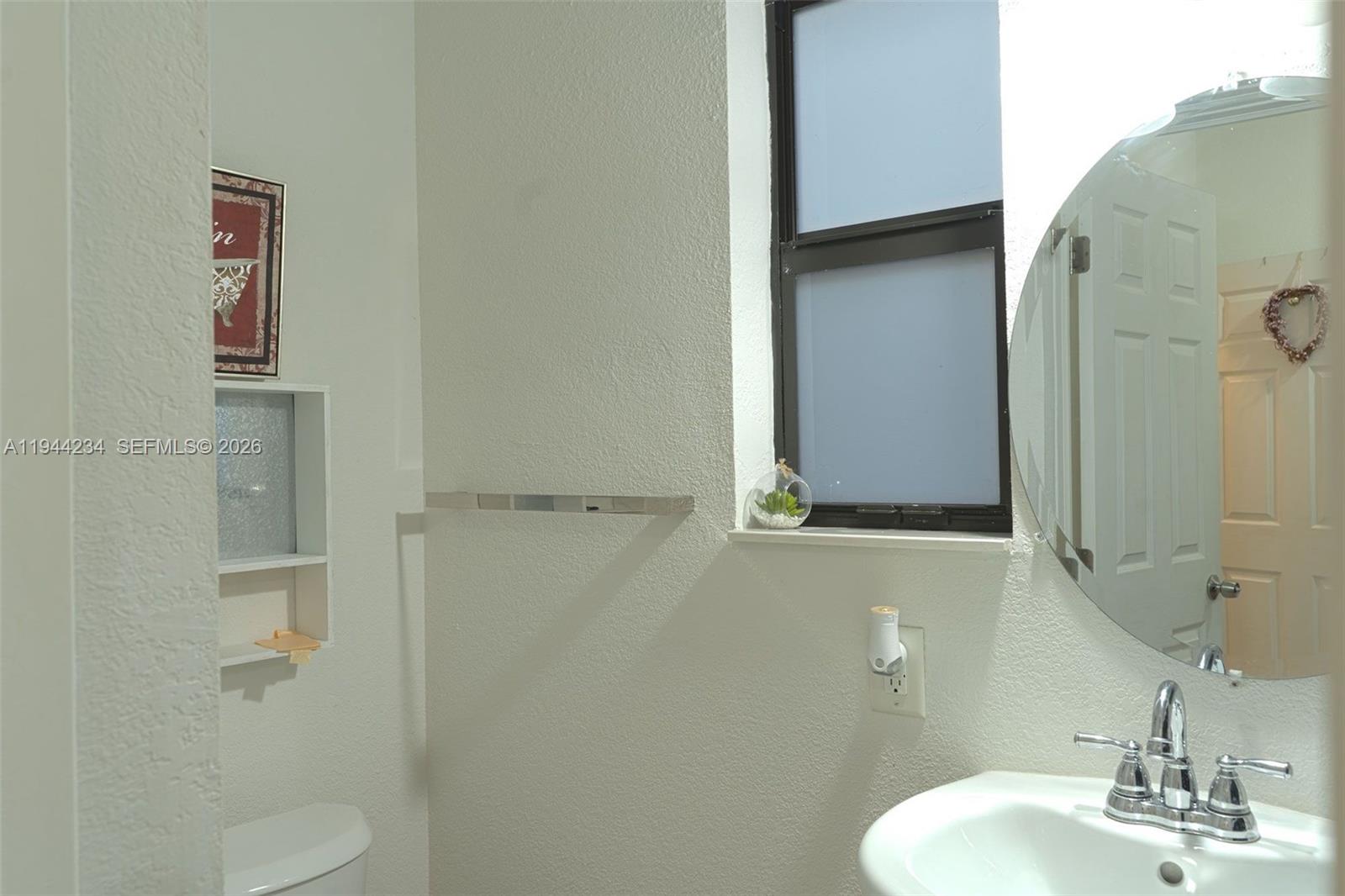 260 3 / 2 1304 sq. ft. $ 2026-01-13 0 Photo