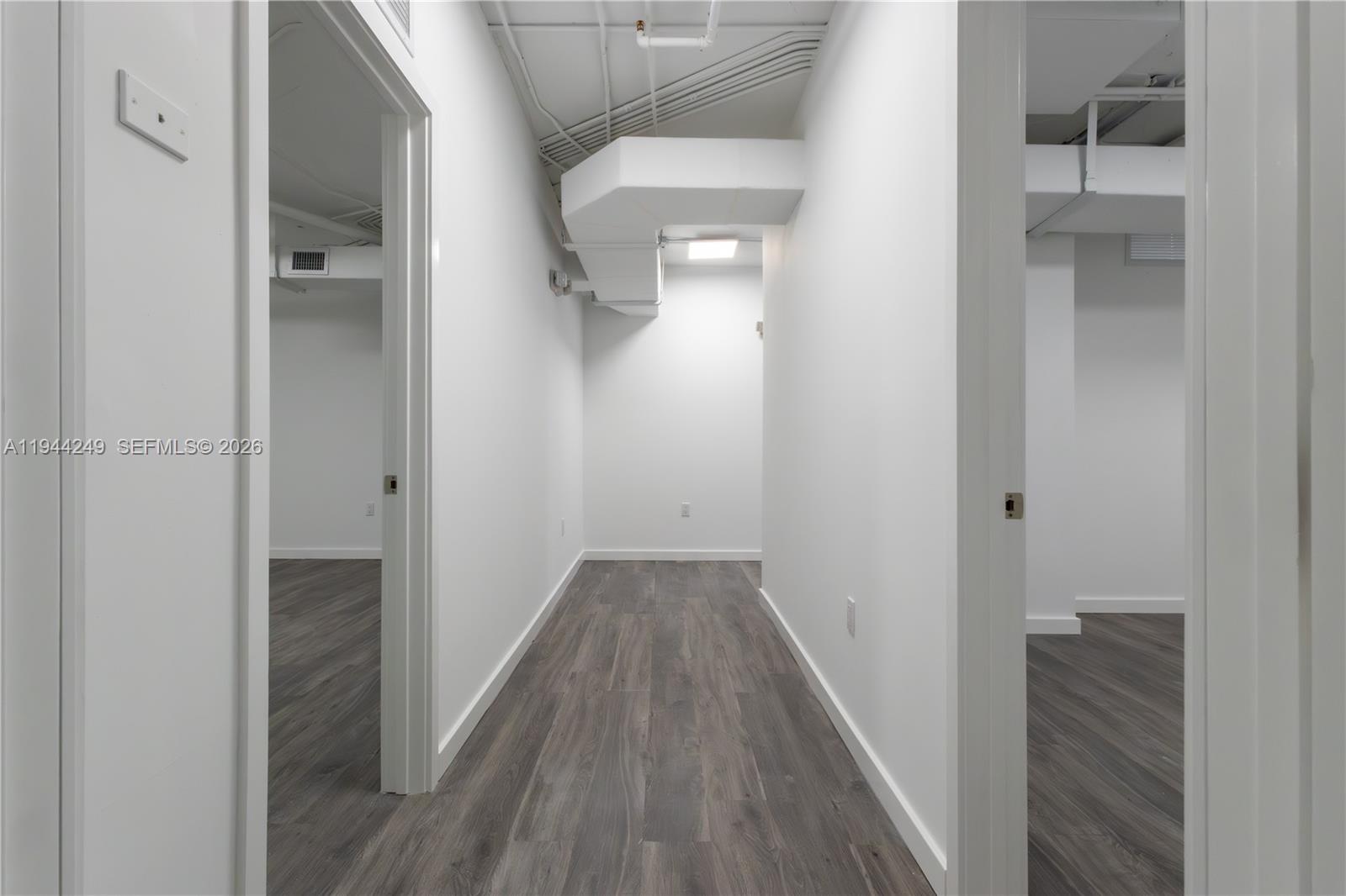 Подробнее CU6 / кв.футов $ 2026-01-13 0 Фото