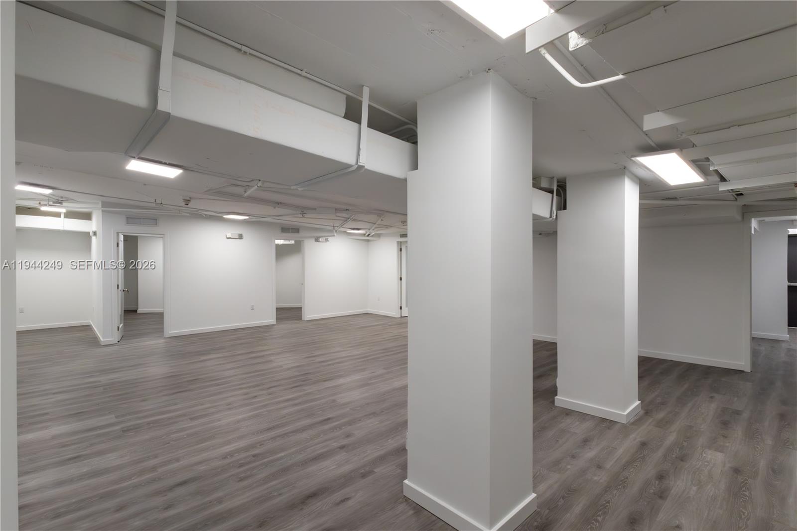 Подробнее CU6 / кв.футов $ 2026-01-13 0 Фото