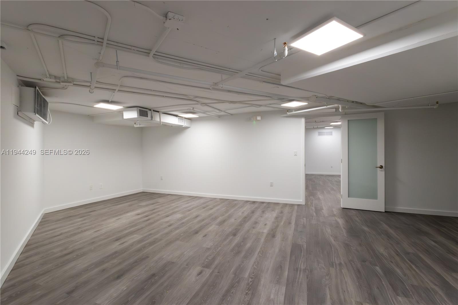 Подробнее CU6 / кв.футов $ 2026-01-13 0 Фото