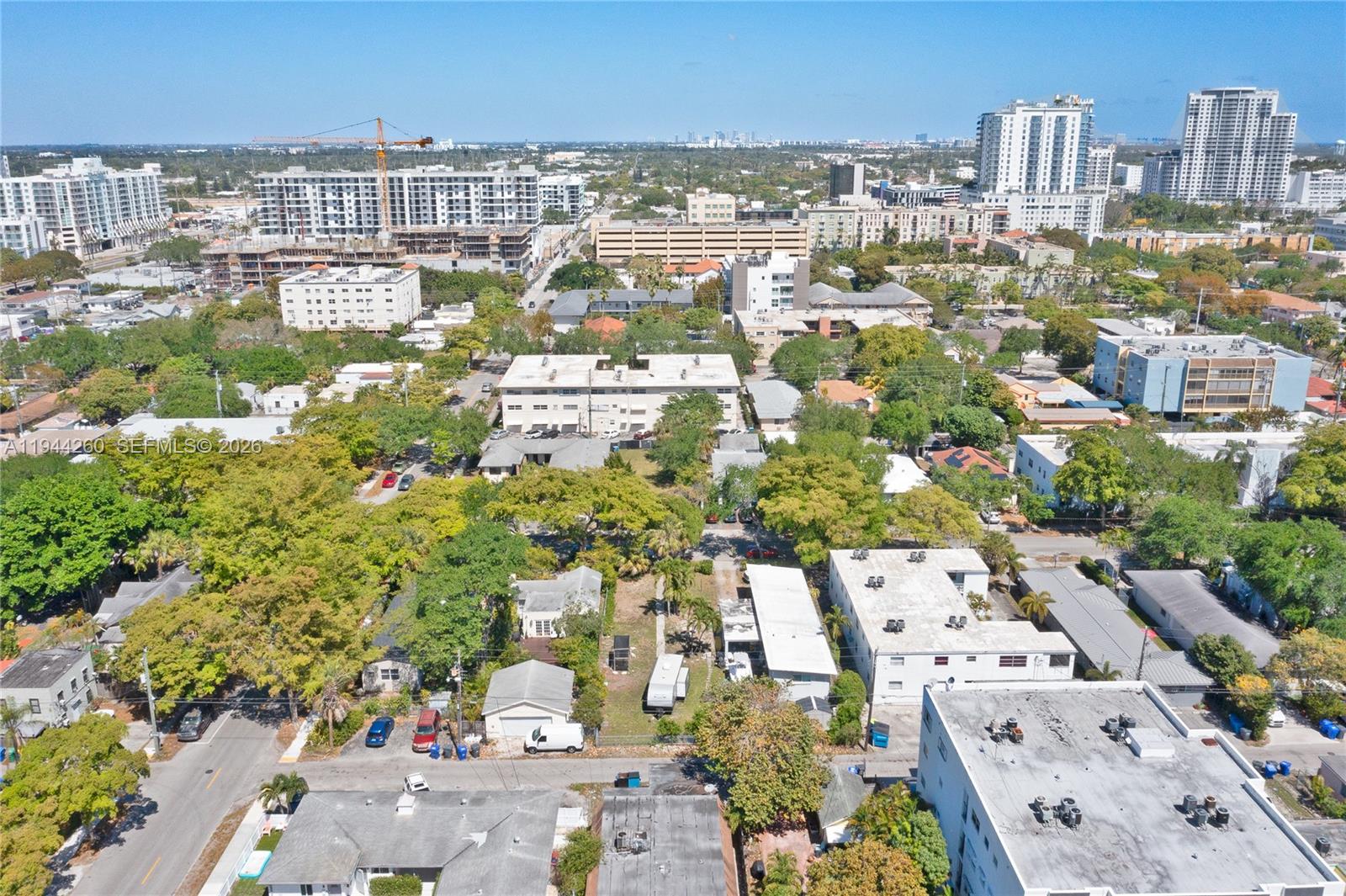   /   кв.футов $ 2026-01-13 0 Фото