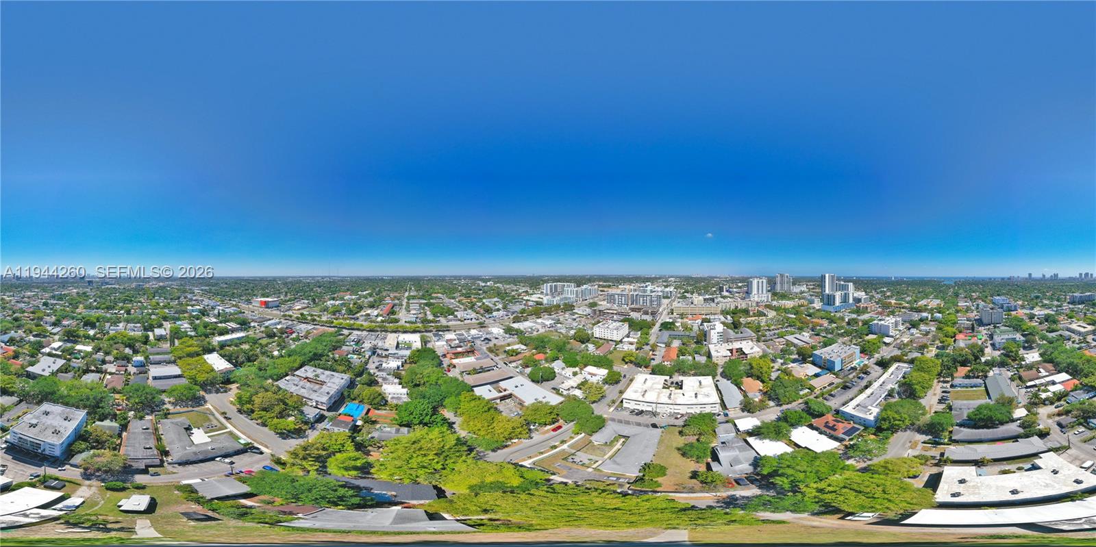   /   кв.футов $ 2026-01-13 0 Фото