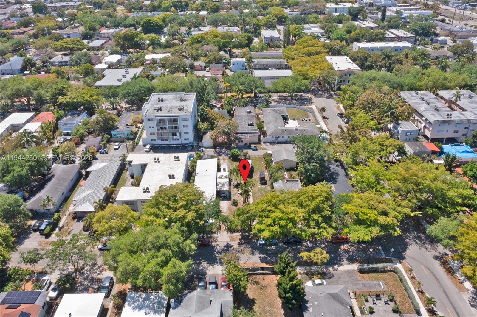   /   кв.футов $ 2026-01-13 0 Фото