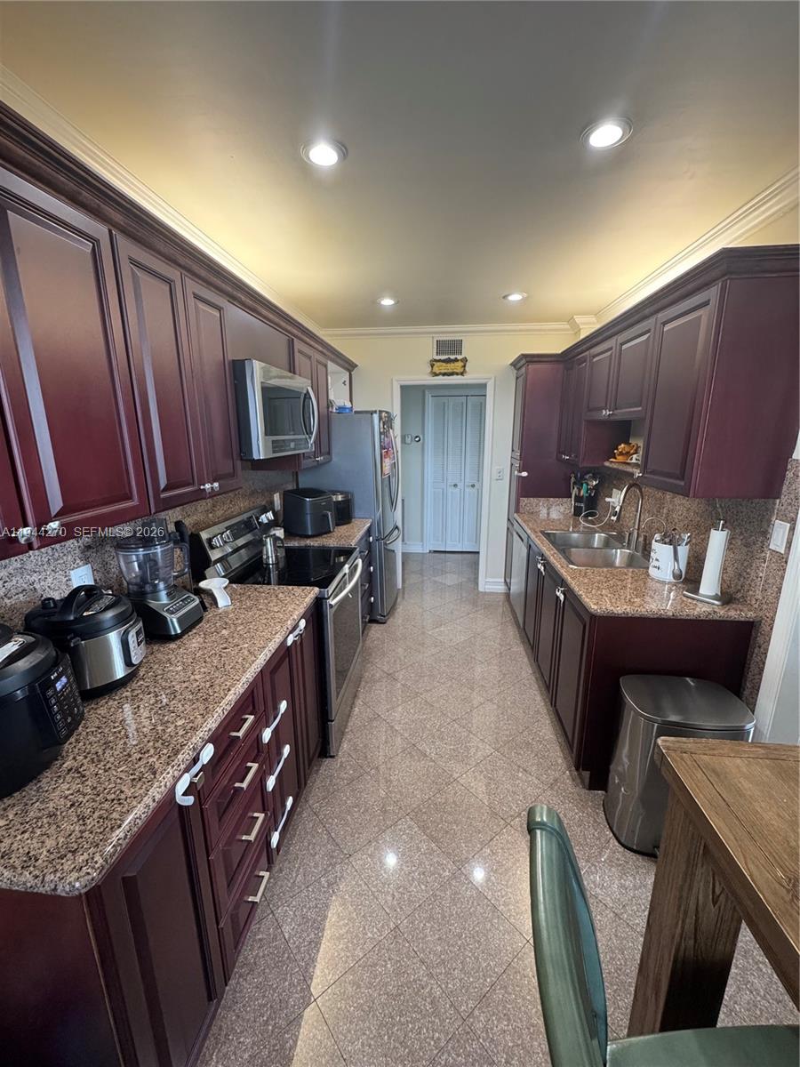 See details 1222 2 / 2 1344 sq. ft. $ 2026-01-13 0 Photo