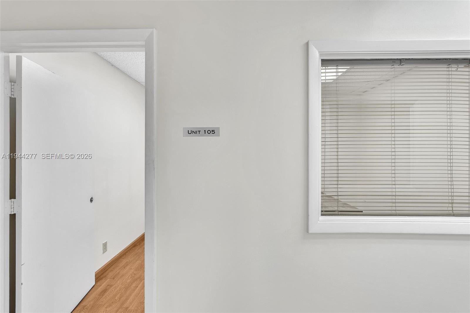 105  /   sq. ft. $ 2026-01-13 0 Photo