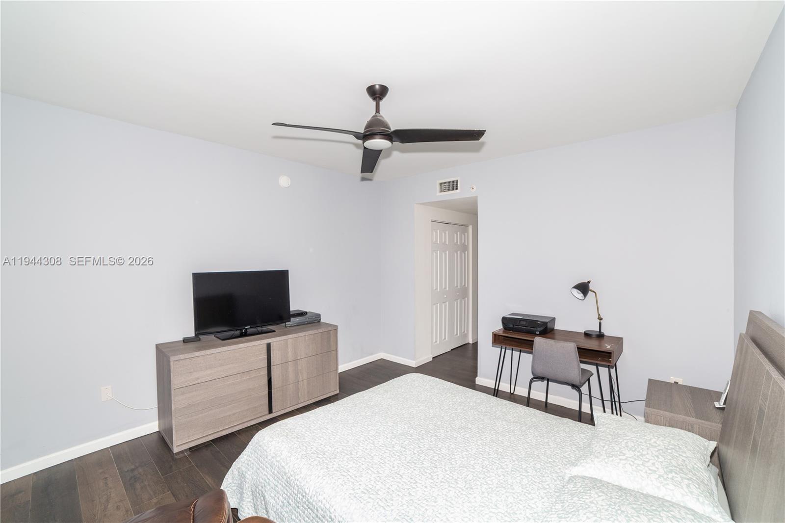 Photo of 17150 Bay Rd #2914, Sunny Isles Beach, Florida, 33160 -