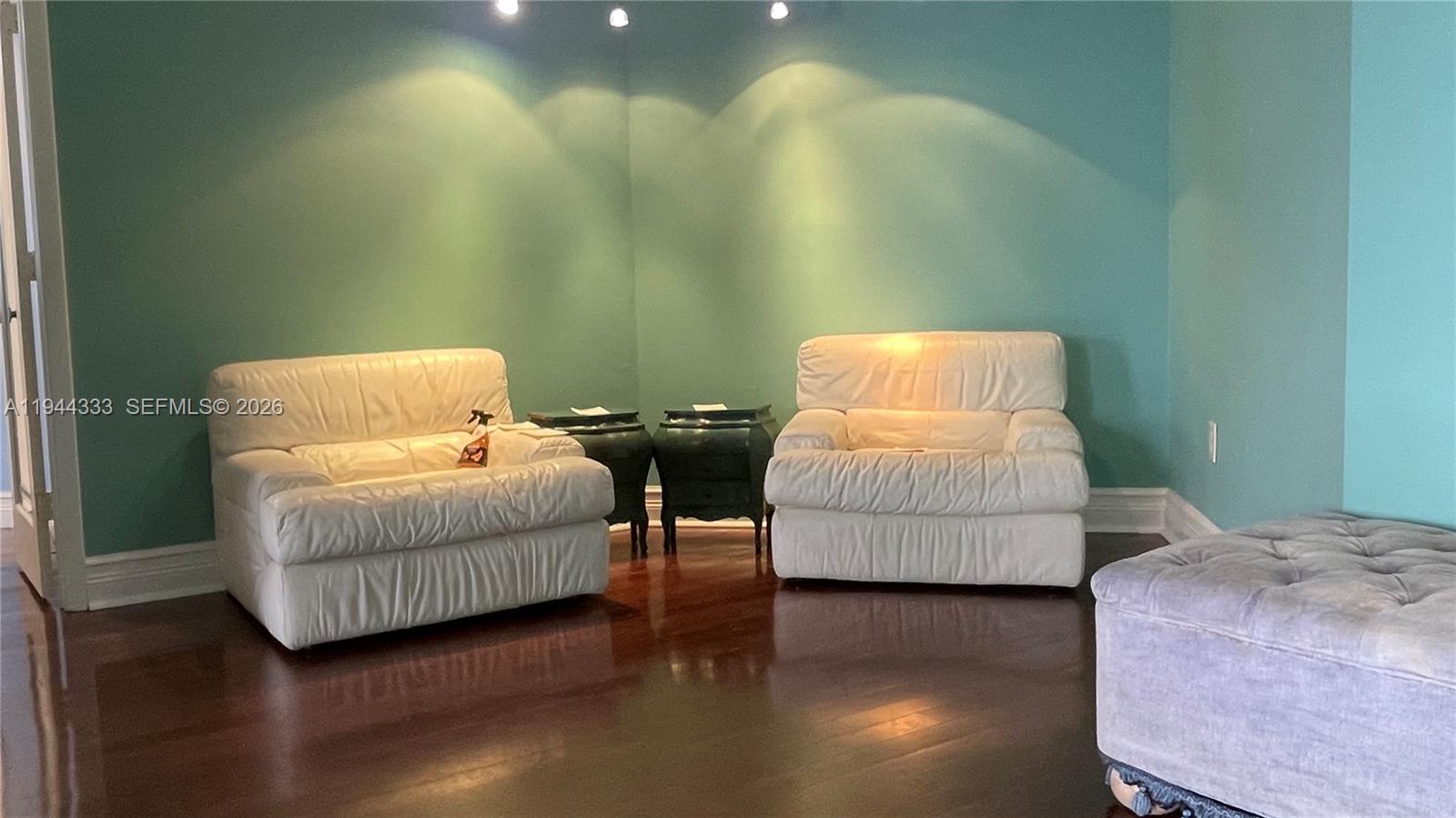 See details 1105 1 / 2 1235 sq. ft. $ 2026-02-13 0 Photo