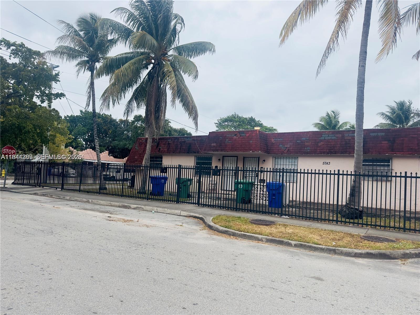   /  2880 кв.футов $ 2026-01-13 0 Фото