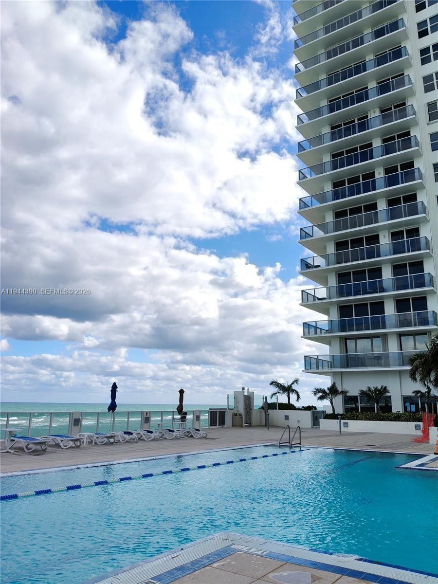 Photo of 2751 Ocean Dr  #1106S, Hollywood, Florida, 33019 - 