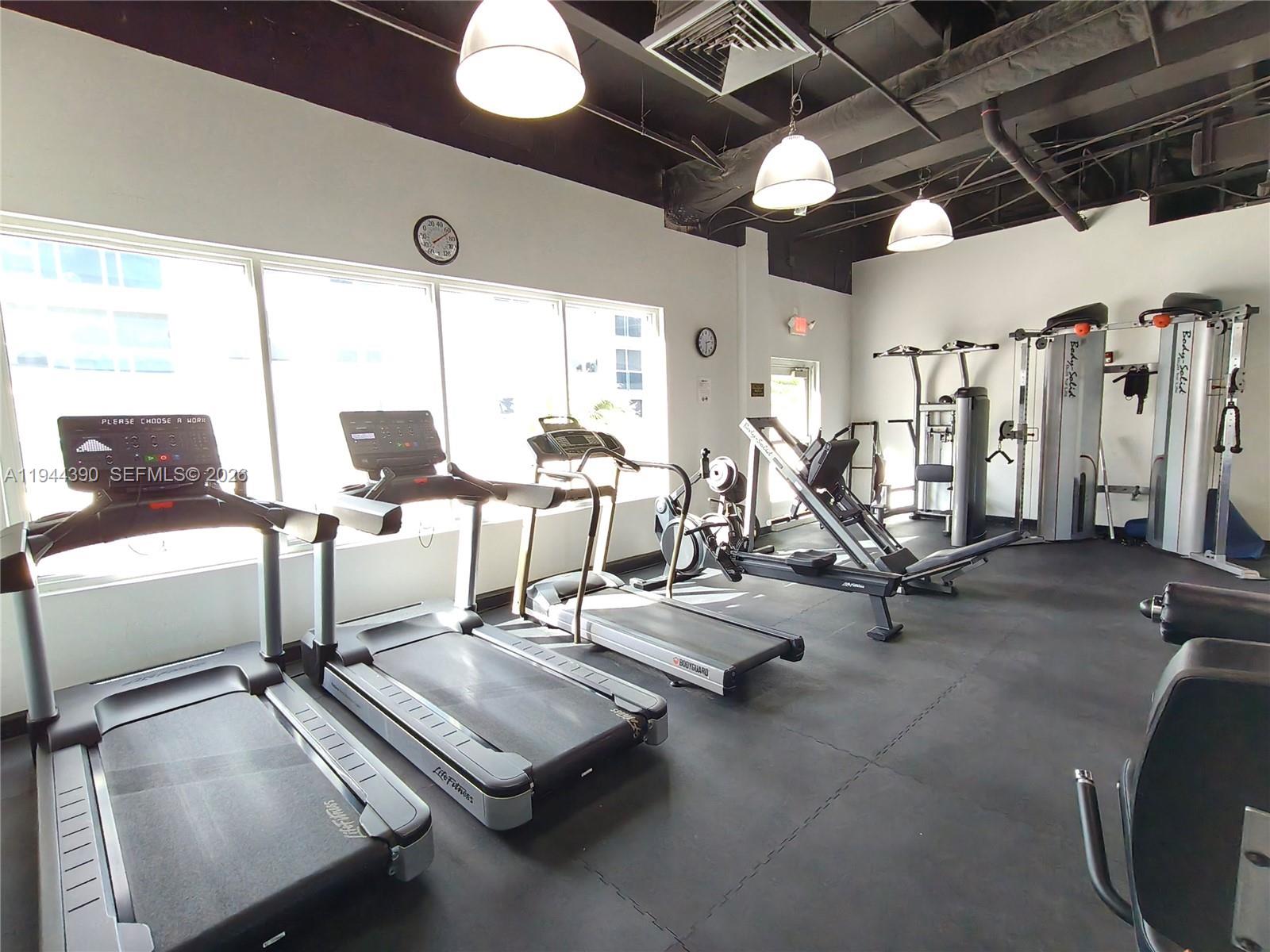 Photo of 2751 Ocean Dr  #1106S, Hollywood, Florida, 33019 - 