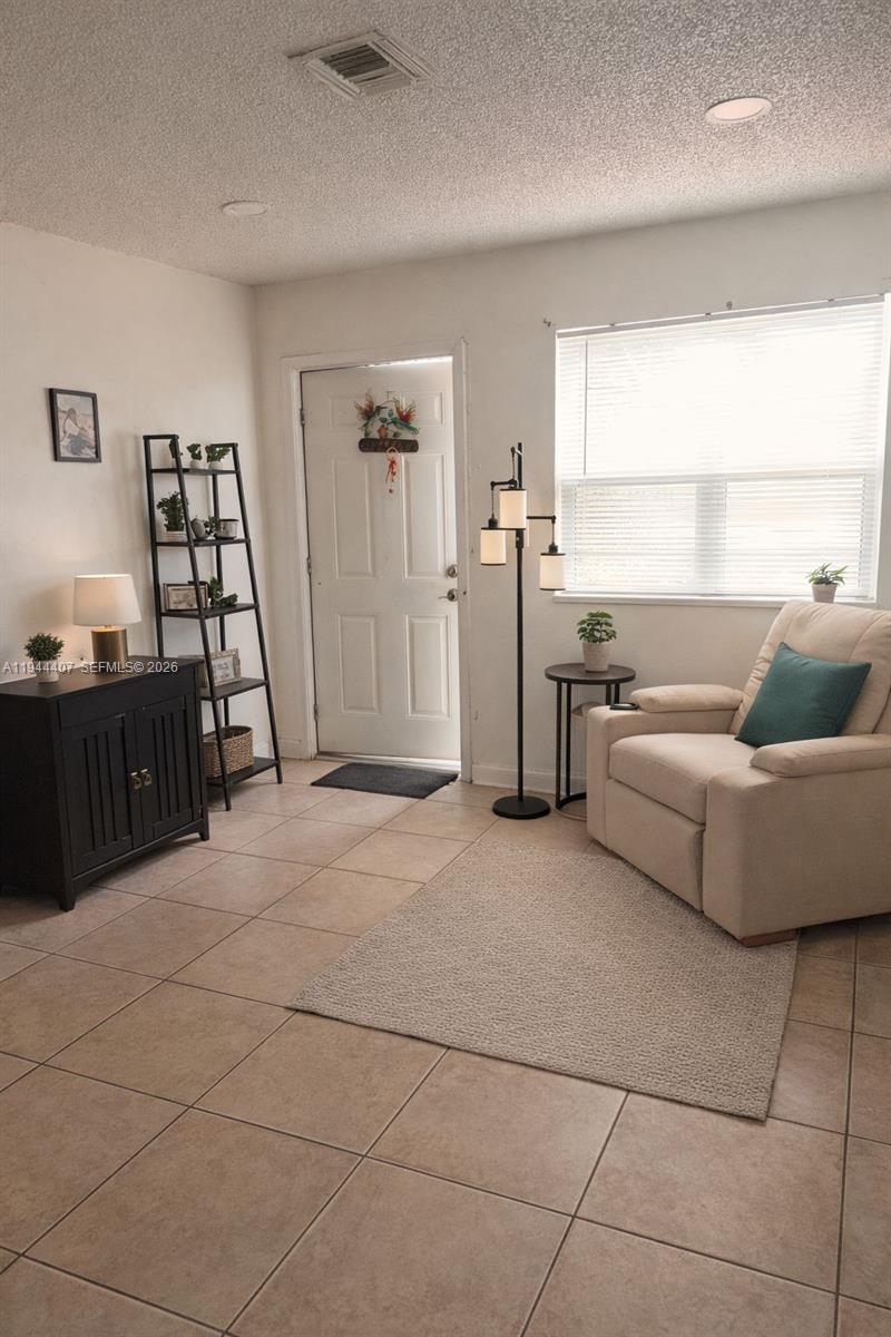   /  1175 sq. ft. $ 2026-01-13 0 Photo