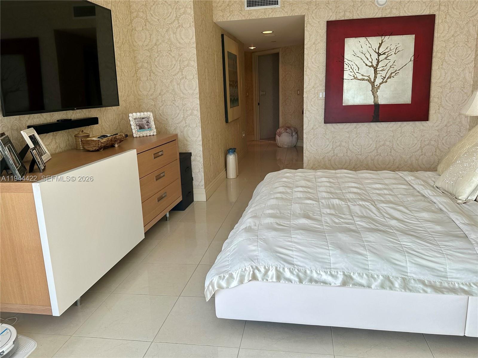 Photo of 16500 Collins Ave  #1954, Sunny Isles Beach, Florida, 33160 - 