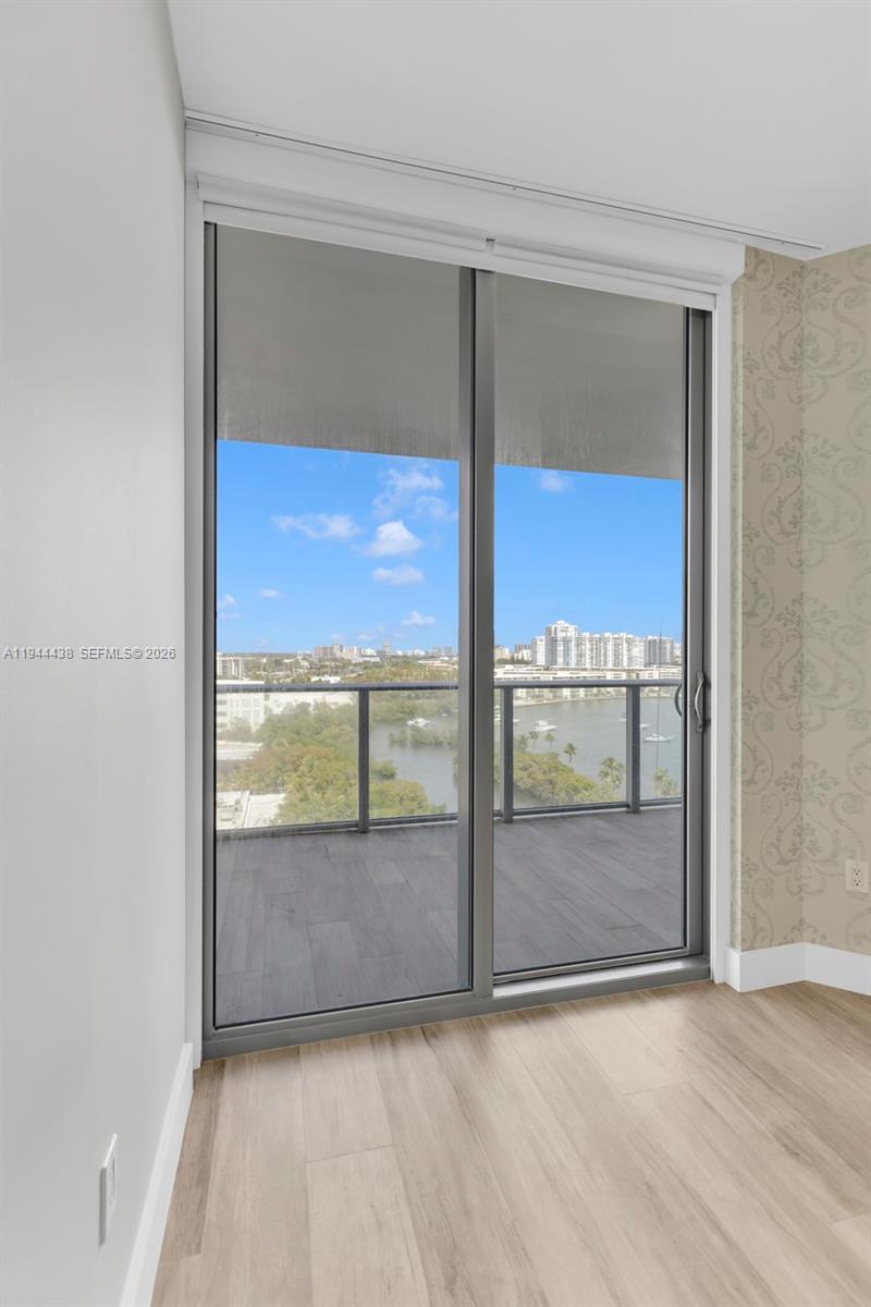 Photo of 17301 Biscayne Blvd  #1106, North Miami Beach, Florida, 33160 - 