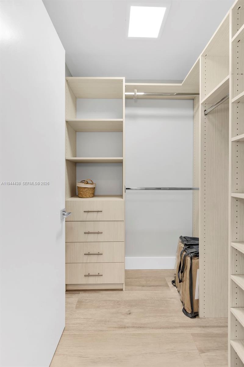 Photo of 17301 Biscayne Blvd  #1106, North Miami Beach, Florida, 33160 - 