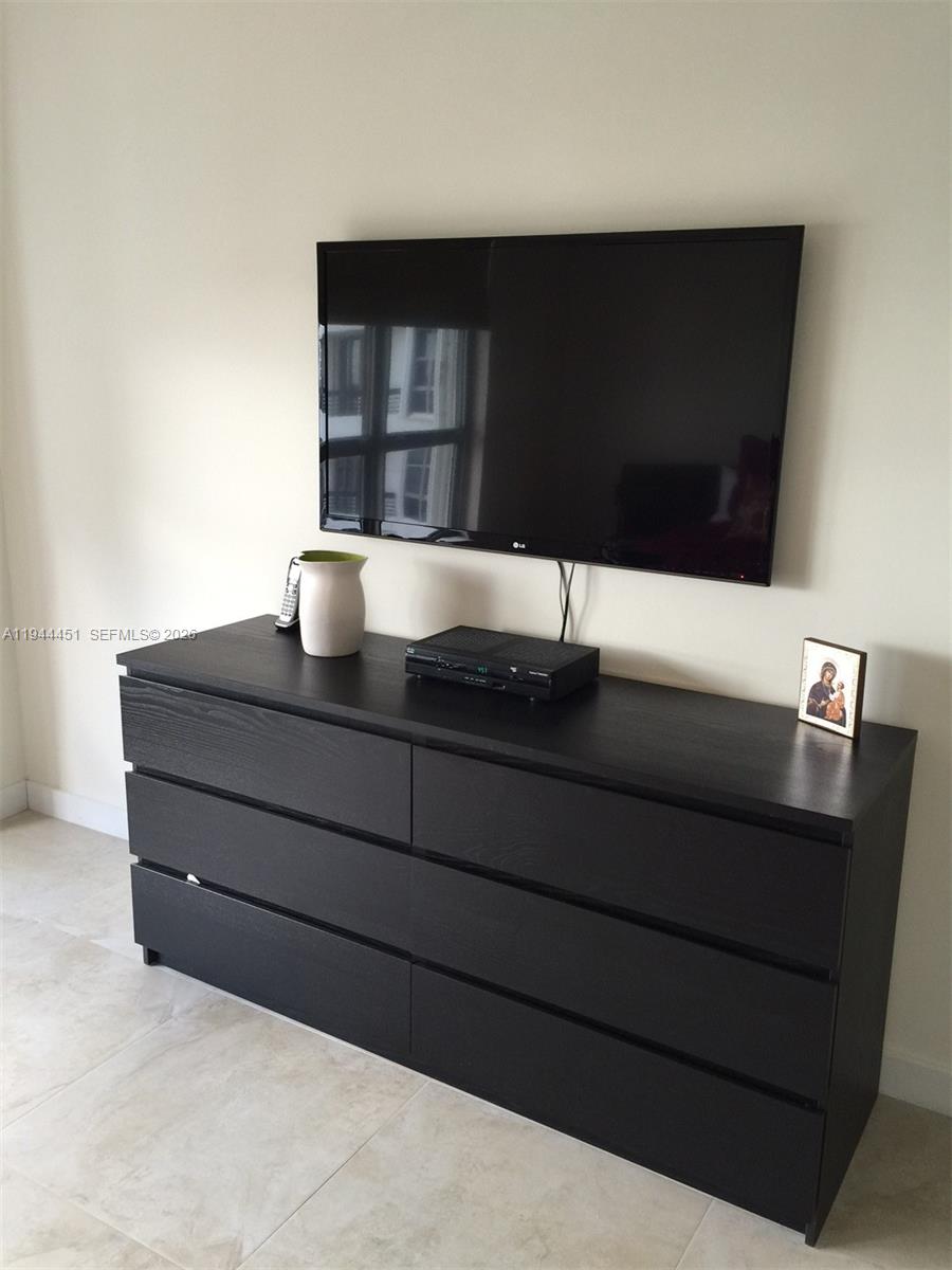 Photo of    #2807, Aventura, Florida, 33180 - 