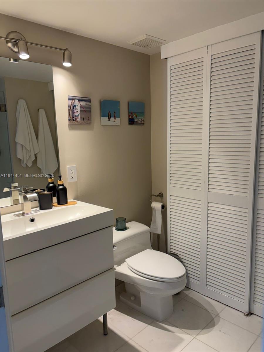 Photo of    #2807, Aventura, Florida, 33180 - 