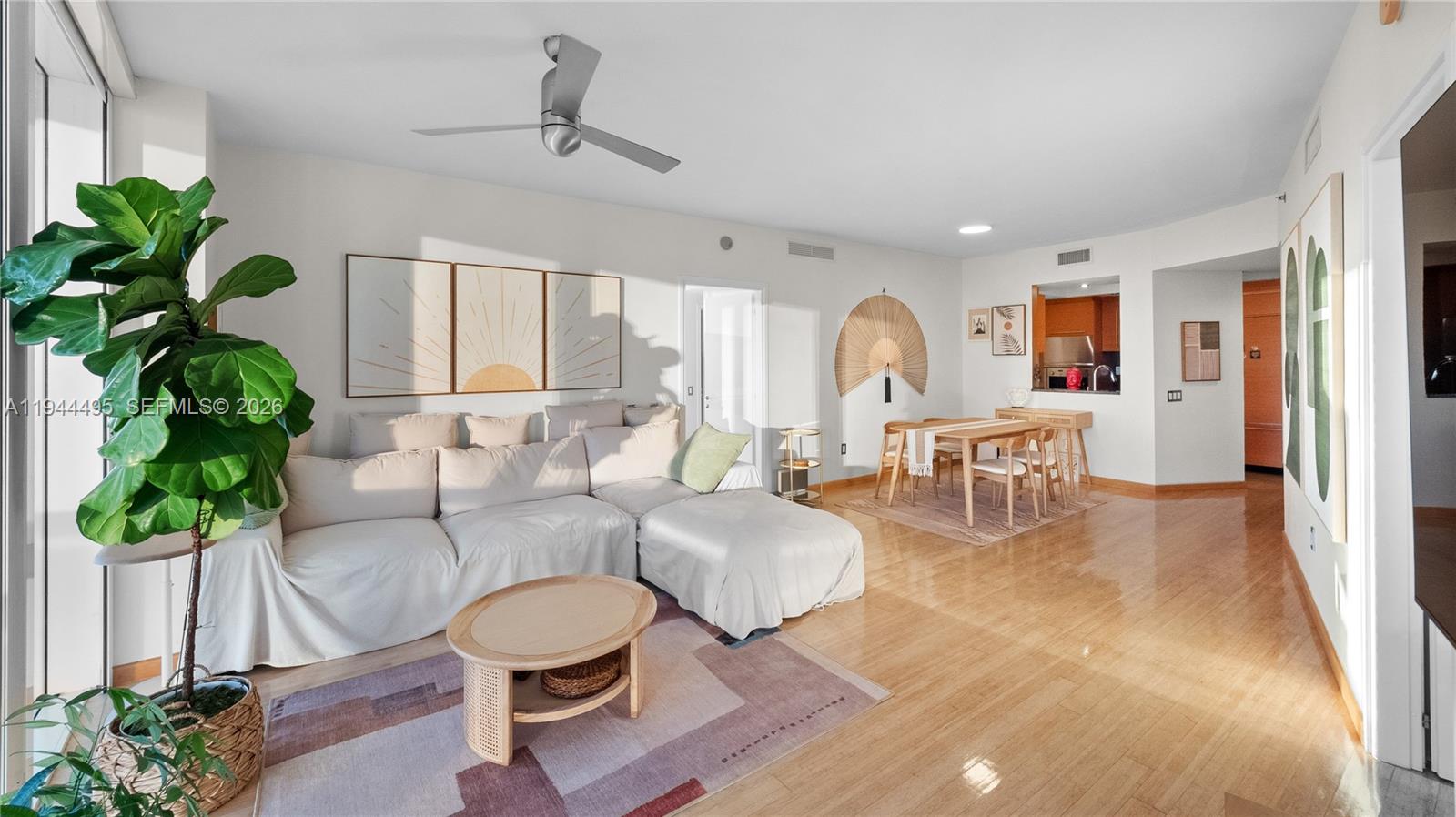 Photo of 450 Alton Rd  #2810, Miami Beach, Florida, 33139 - 