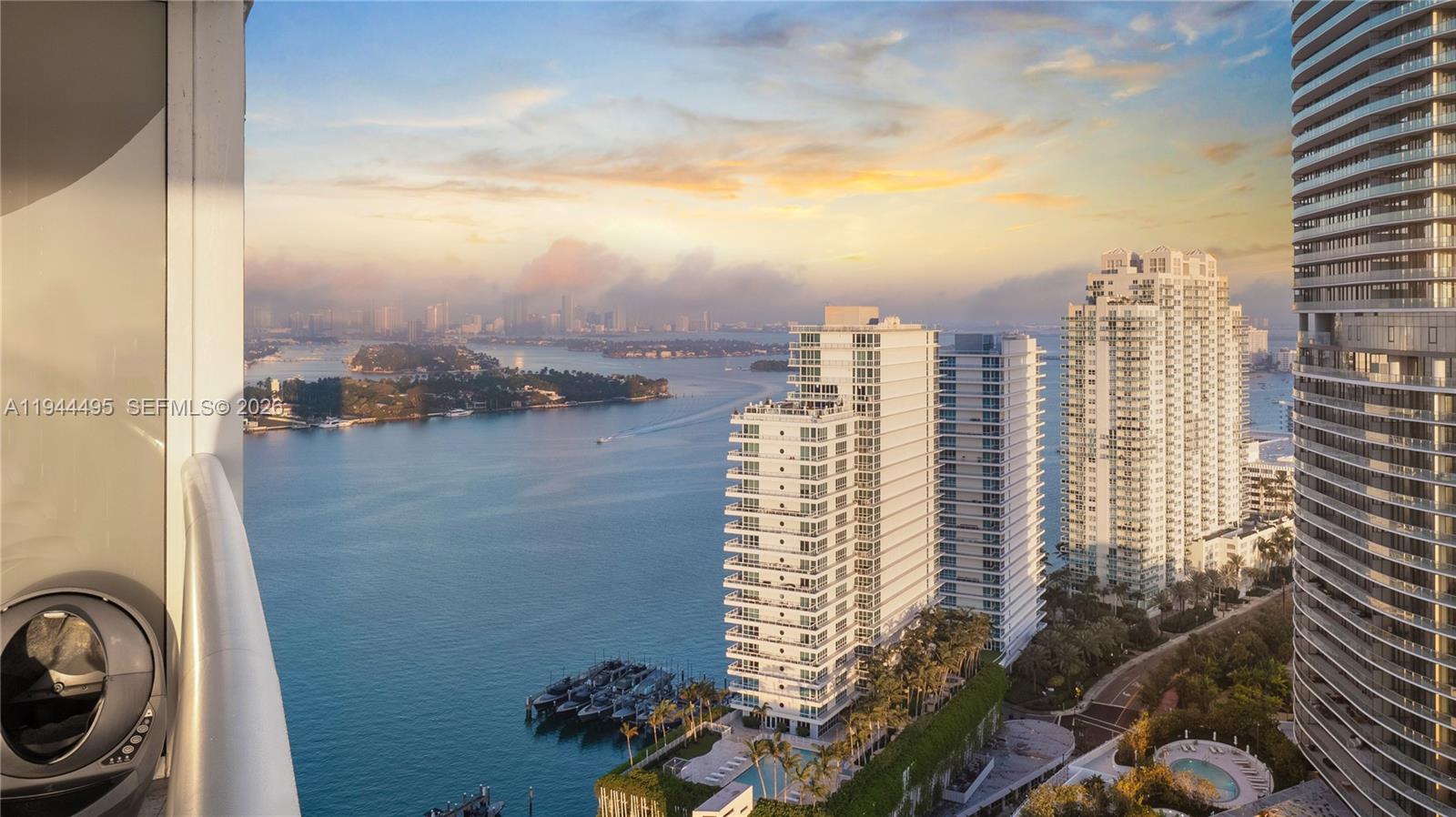 Photo of 450 Alton Rd  #2810, Miami Beach, Florida, 33139 - 