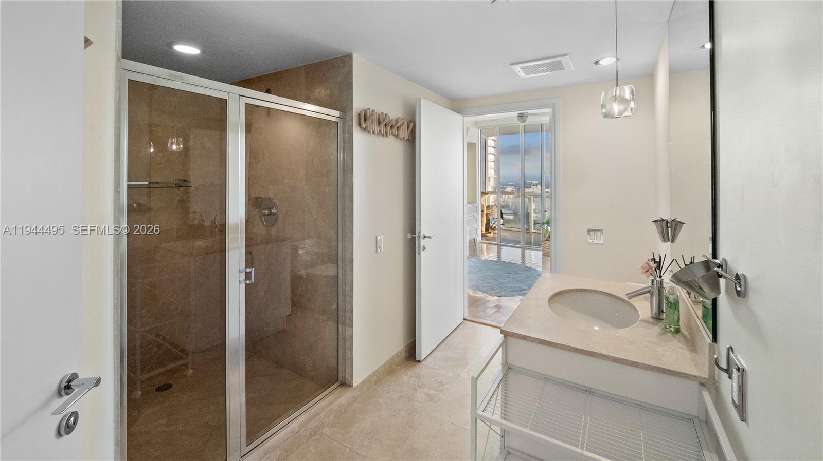 Photo of 450 Alton Rd  #2810, Miami Beach, Florida, 33139 - 