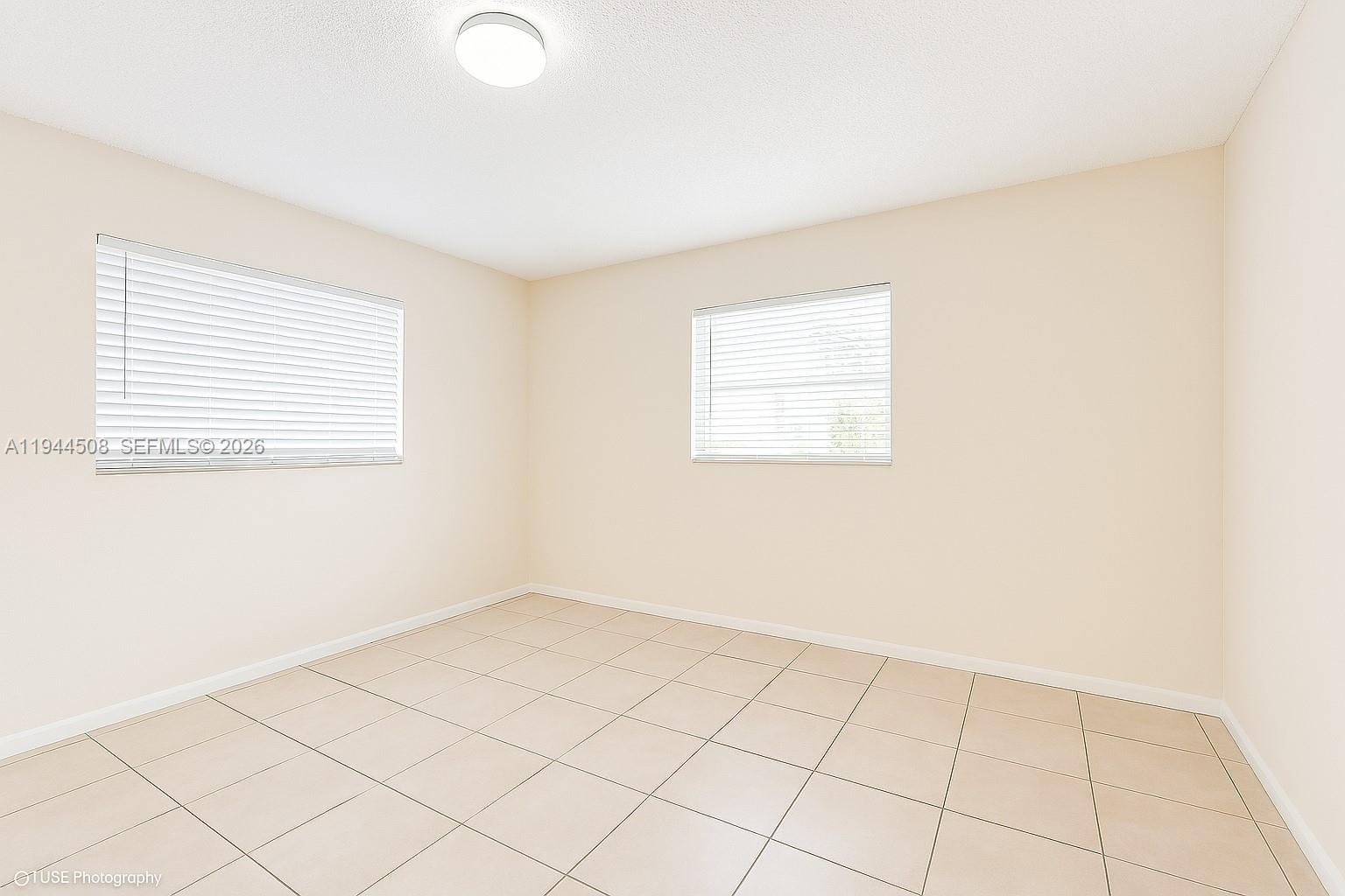 Подробнее / 2160 кв.футов $ 2026-01-13 0 Фото