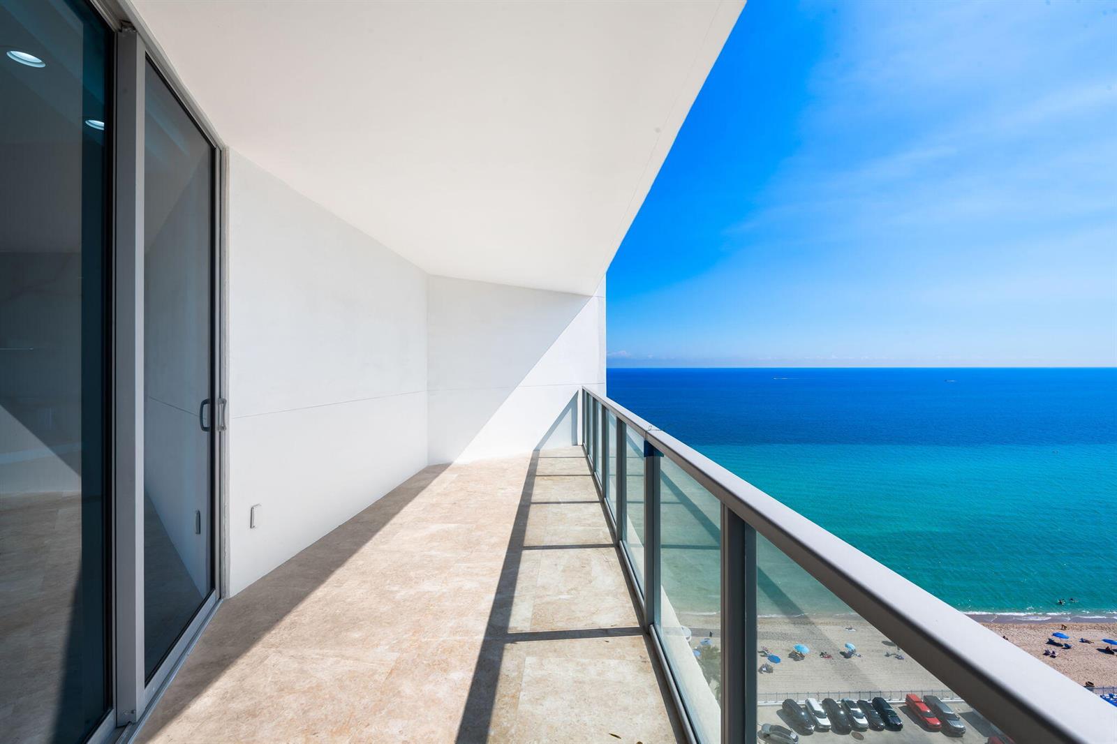 Photo of 3101 Ocean #1807, Hollywood, Florida, 33019 - Balcony View